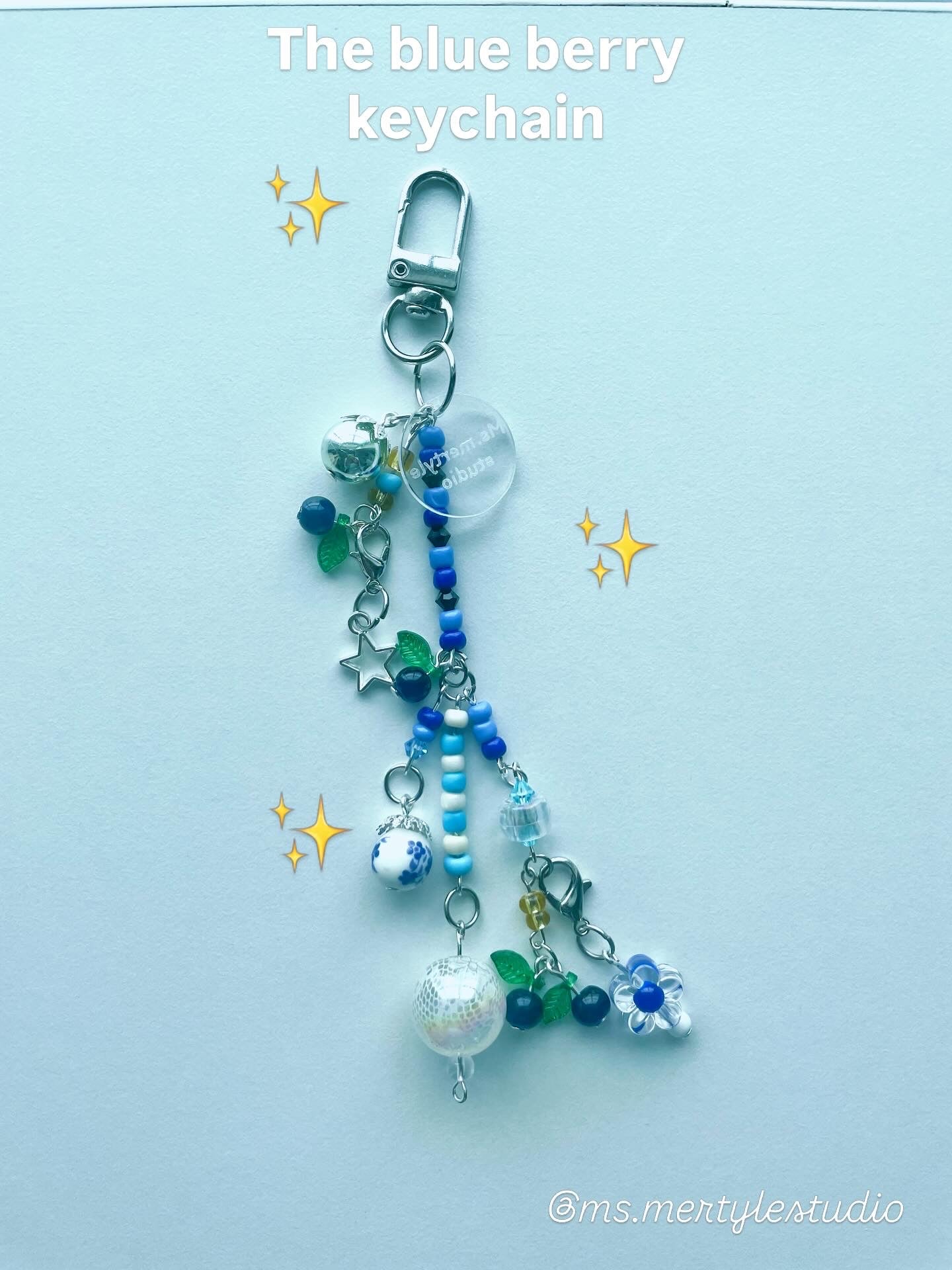 BLUEBERRY BAG KEYCHAIN