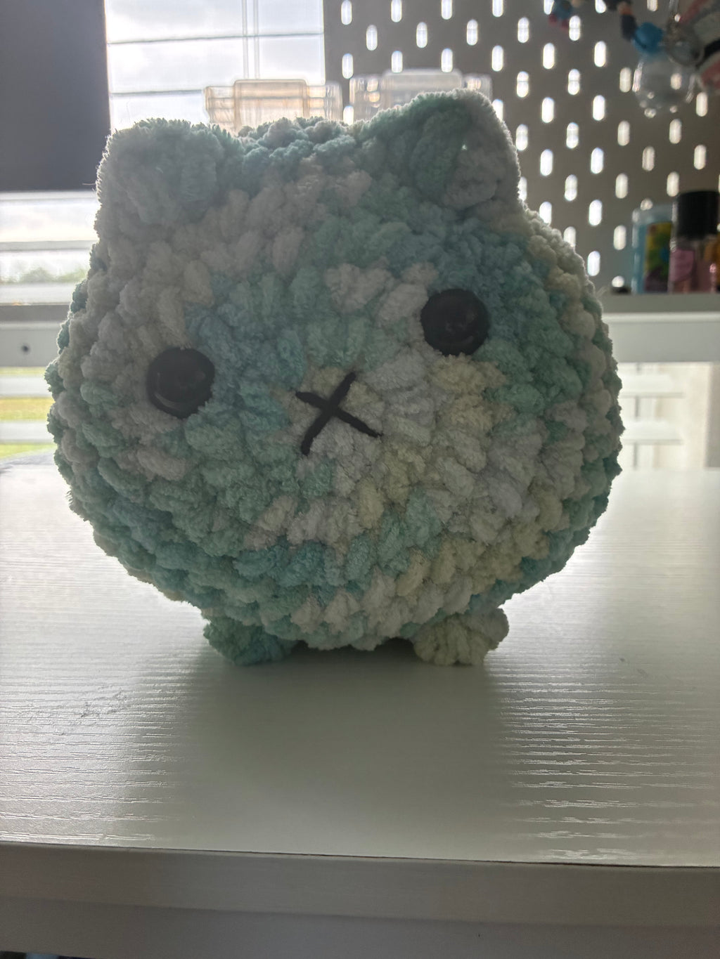 Crochet loaf kitties