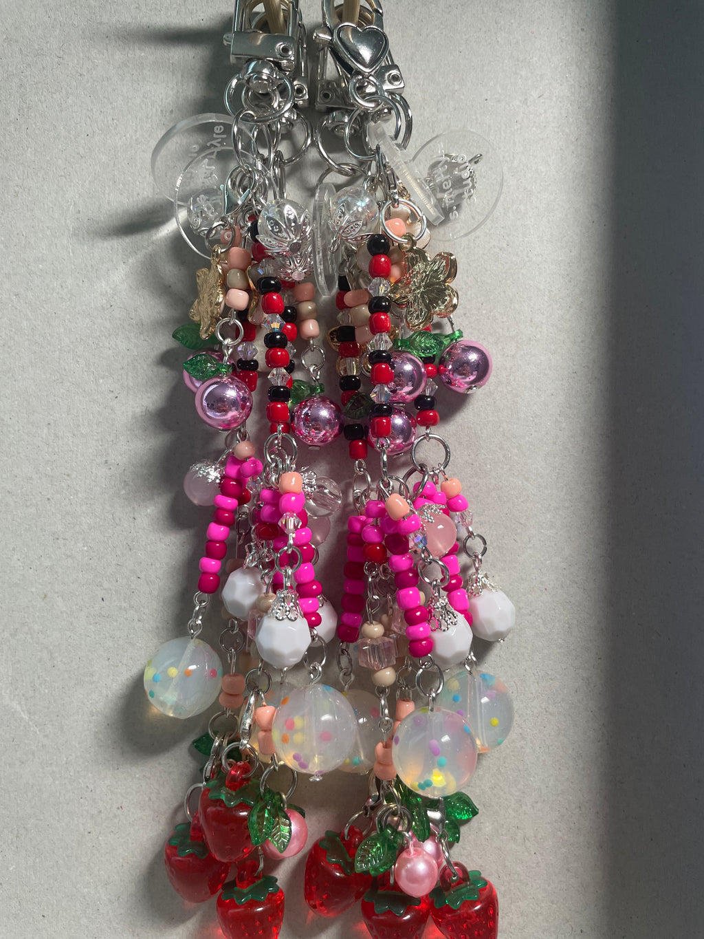 STRAWBERRY BAG KEYCHAIN